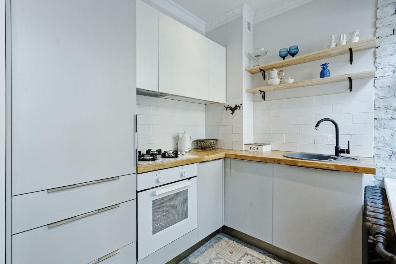 Riga Silent Center Boutique Apt. +Free Parking ภายนอก รูปภาพ
