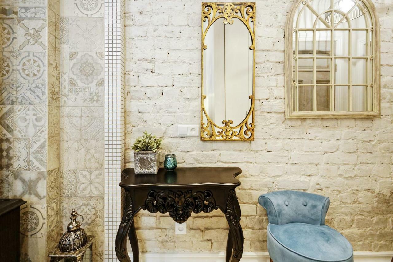 Riga Silent Center Boutique Apt. +Free Parking ภายนอก รูปภาพ