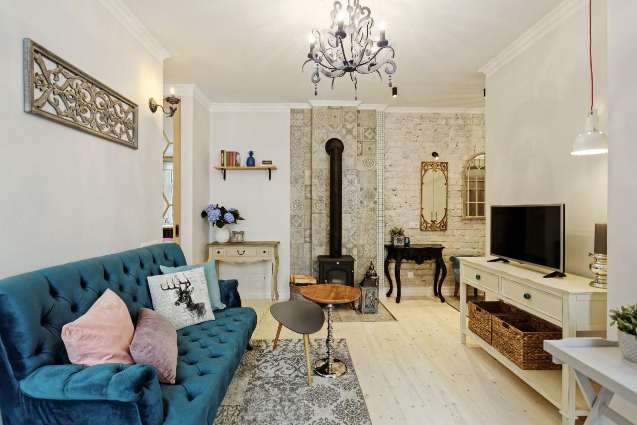 Riga Silent Center Boutique Apt. +Free Parking ภายนอก รูปภาพ