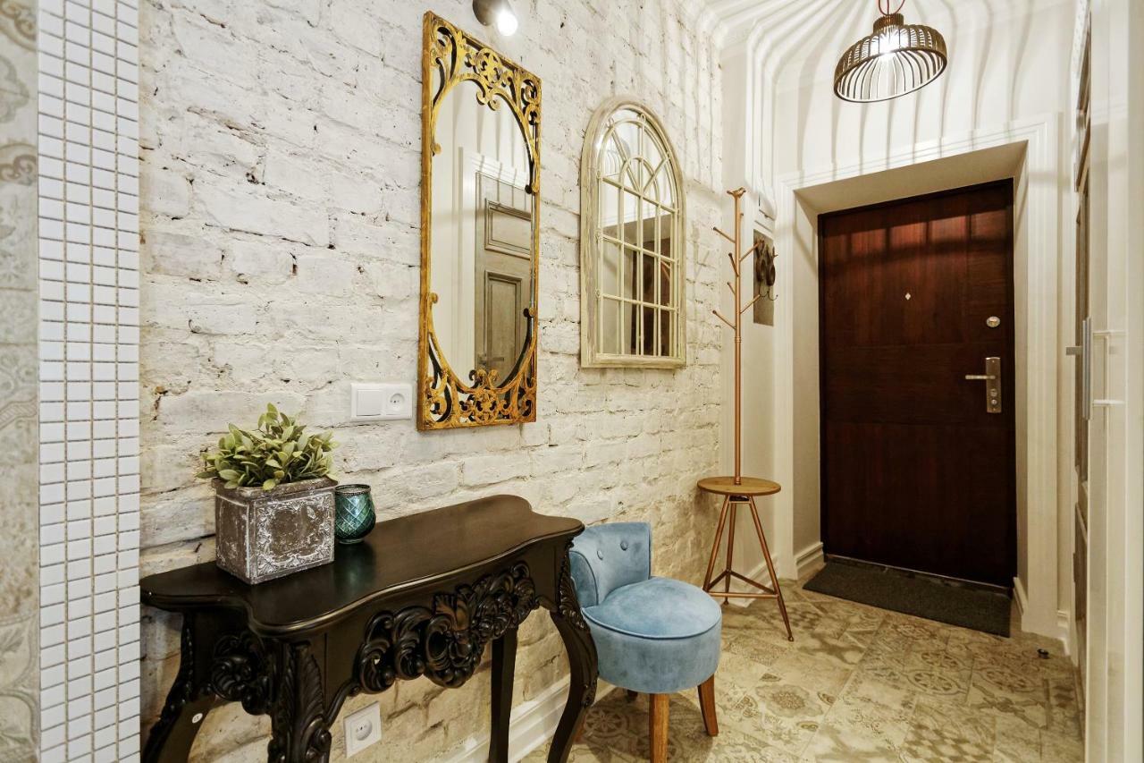 Riga Silent Center Boutique Apt. +Free Parking ภายนอก รูปภาพ